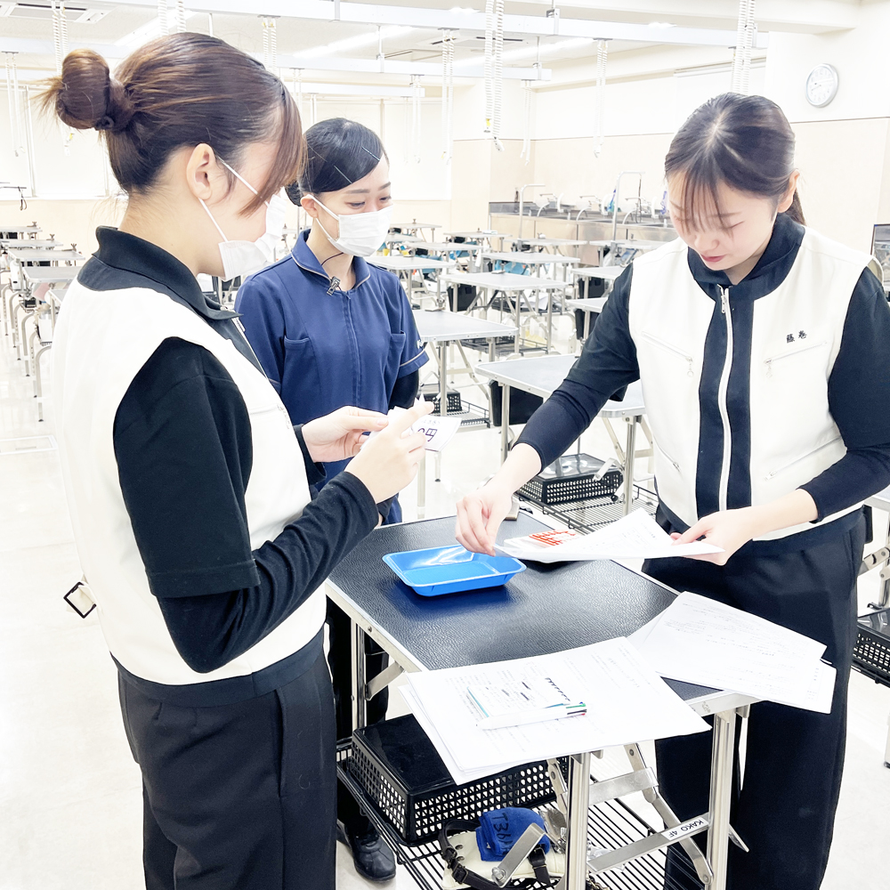 １年生の接客＆レジの練習！